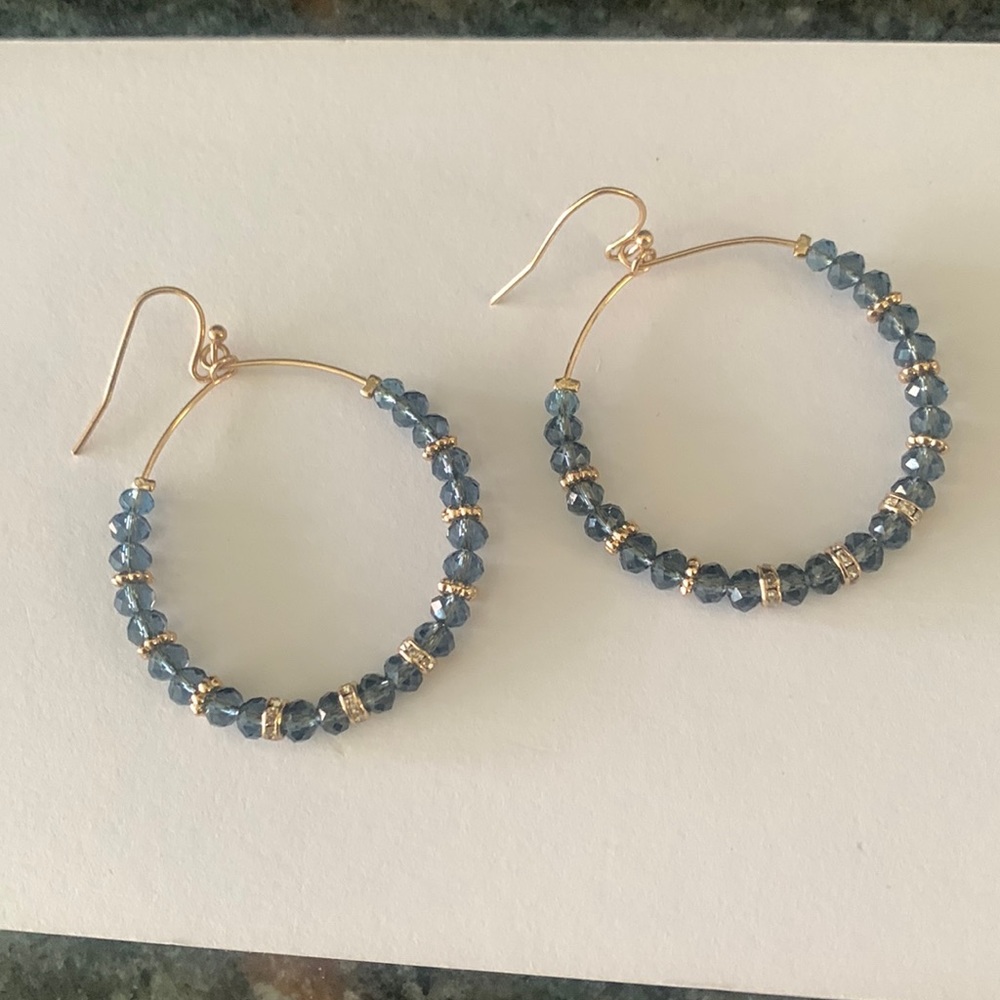 Crystal blue earring from MInt